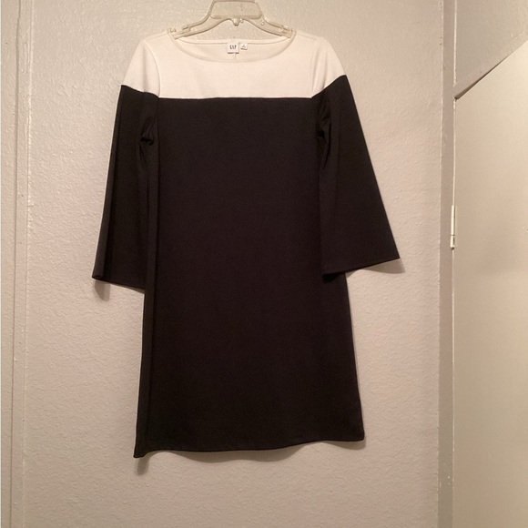 Gap Elegant Black and White Dress S - Picture 1 of 5